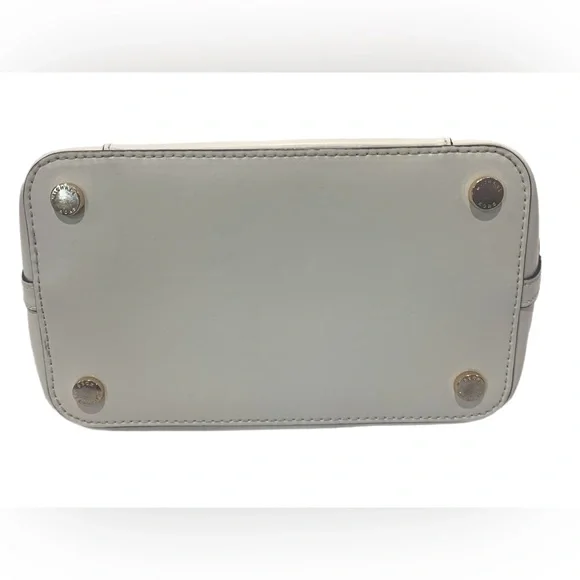 🔥NWOT Michael Kors drawstring bucket bag - Picture 3 of 4